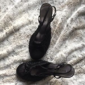 Wild Diva Girl Black Satin Pleated Heel -10